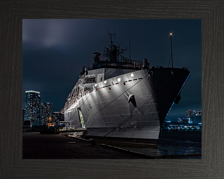 HMS Albion L14 Royal Navy Albion Class amphibious ship Photo Print or Framed Print - Hampshire Prints