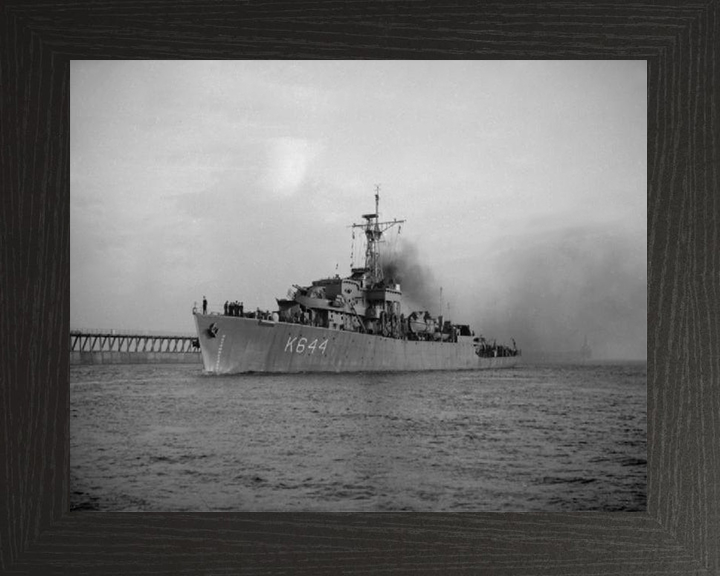 HMS Cawsand Bay K644 | Photo Print | Framed Print | Bay Class | Frigate | Royal Navy Hampshire Prints