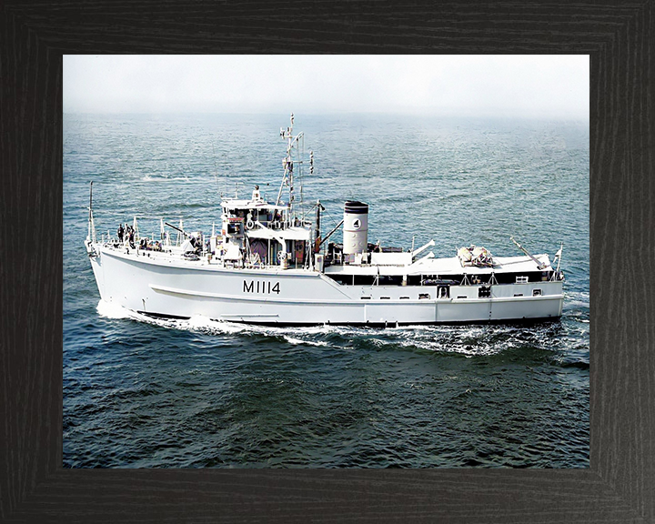 HMS Brinton M1114 Royal Navy Ton Class Minesweeper Photo Print or Framed Print - Hampshire Prints