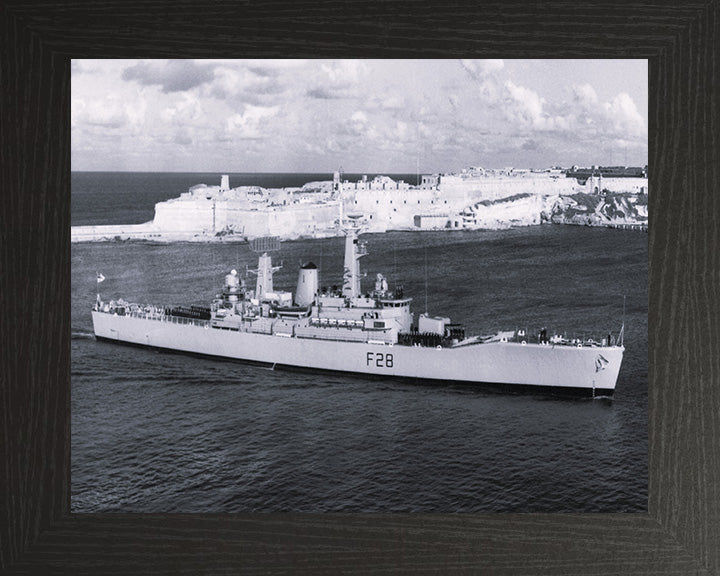 HMS Cleopatra F28 | Photo Print | Framed Print | Leander Class | Frigate | Royal Navy Hampshire Prints