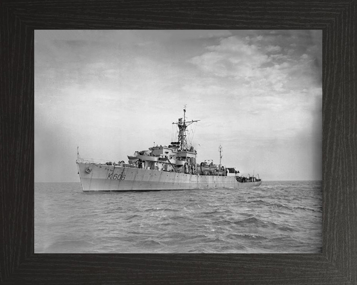HMS Bigbury Bay K606 Royal Navy Bay Class Frigate Photo Print or Framed Print - Hampshire Prints