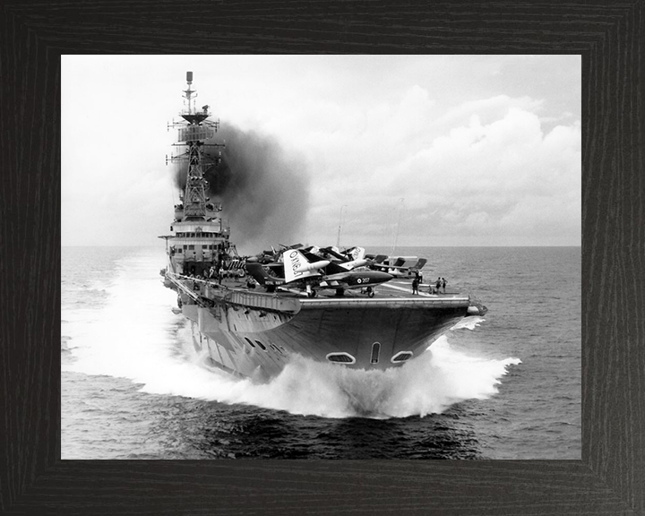 HMS Centaur R06 | Photo Print | Framed Print | Centaur Class | Fleet Carrier | Royal Navy Hampshire Prints