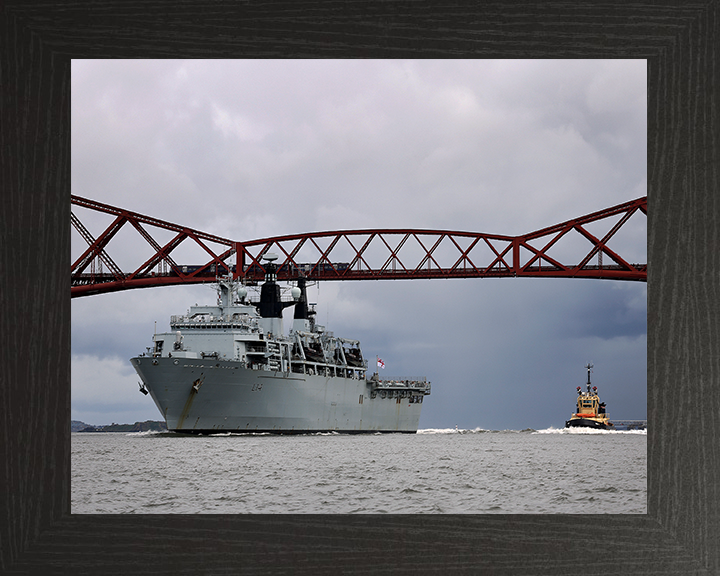 HMS Albion L14 | Photo Print | Framed Print | Albion Class | Amphibious ship | Royal Navy Hampshire Prints