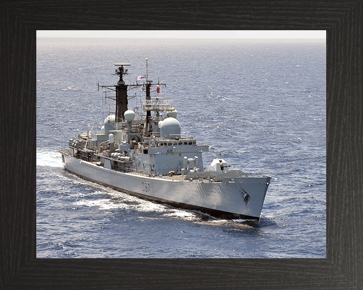 HMS Edinburgh D97 | Photo Print | Framed Print | Poster | Type 42 | Destroyer | Royal Navy Hampshire Prints