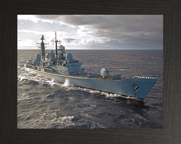 HMS Edinburgh D97 Royal Navy Type 42 Destroyer Photo Print or Framed Print - Hampshire Prints