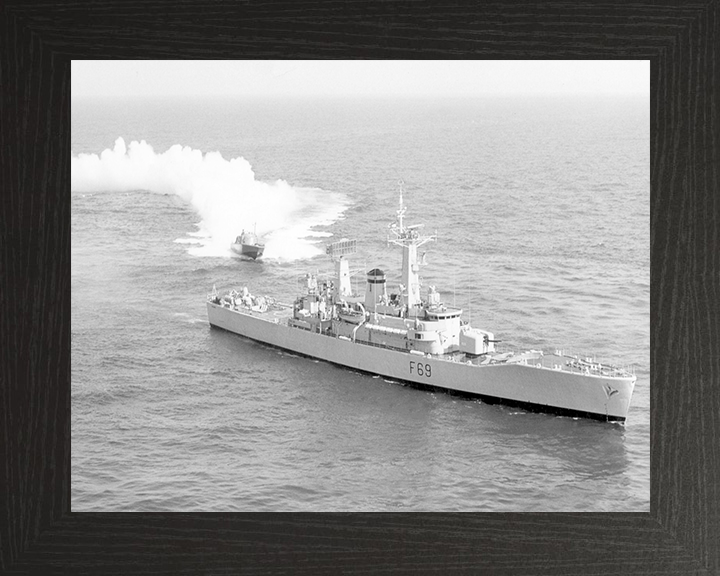 HMS Bacchante F69 | Photo Print | Framed Print | Leander Class | Frigate | Royal Navy Hampshire Prints