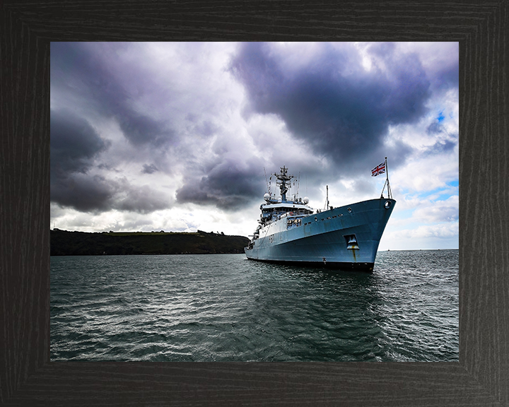 HMS Echo H87 Royal Navy Echo class survey vessel Photo Print or Framed Print - Hampshire Prints