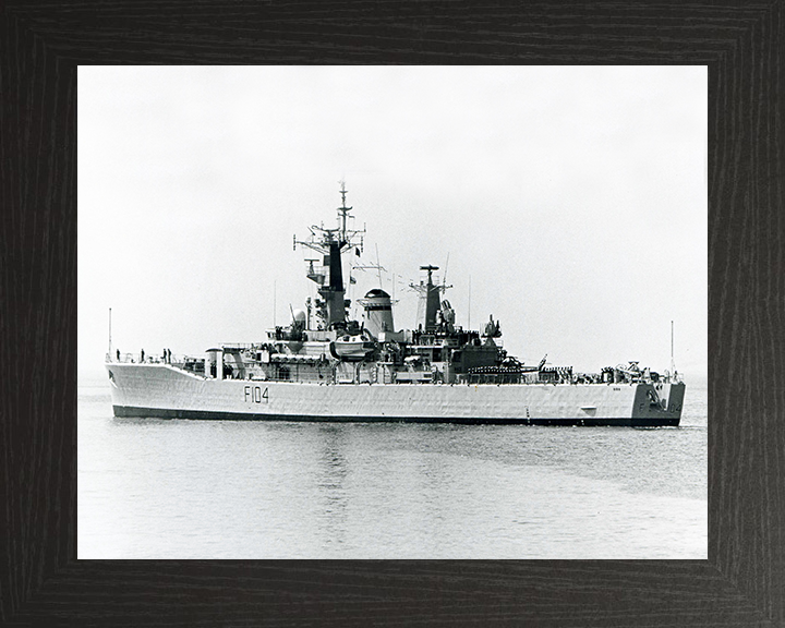 HMS Dido F104 | Photo Print | Framed Print | Leander Class | Frigate | Royal Navy Hampshire Prints