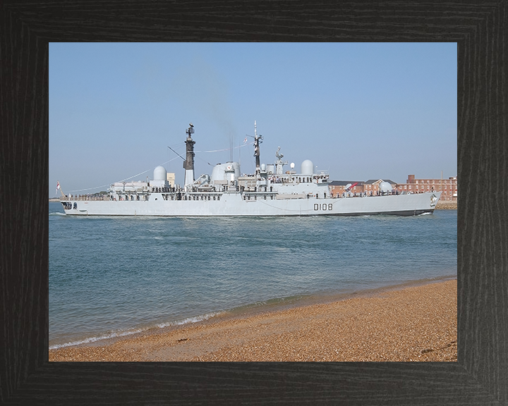 HMS Cardiff D108 | Photo Print | Framed Print | Poster | Type 42 | Destroyer | Royal Navy Hampshire Prints