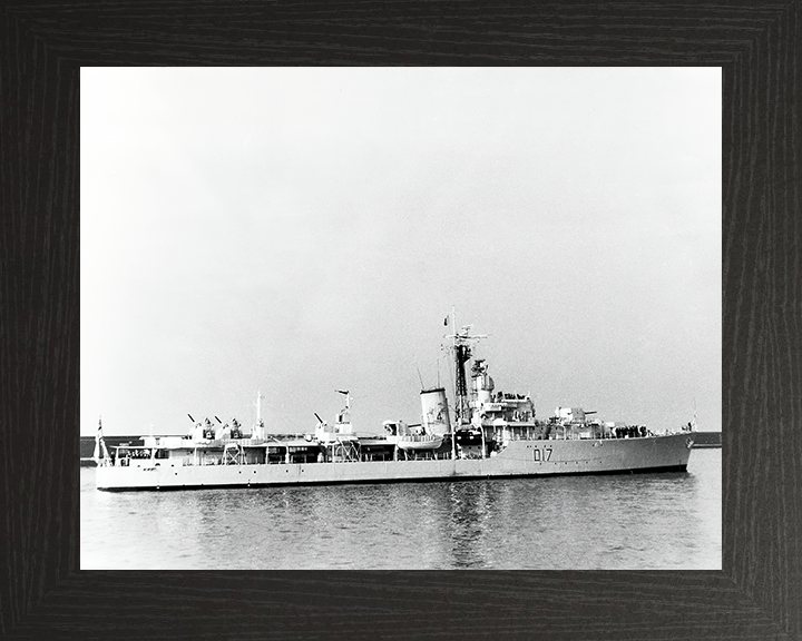 HMS Alamein (D17) Photo Print - Starboard View - Royal Navy Battle Class Destroyer Hampshire Prints 10 x 8 Black Frame No