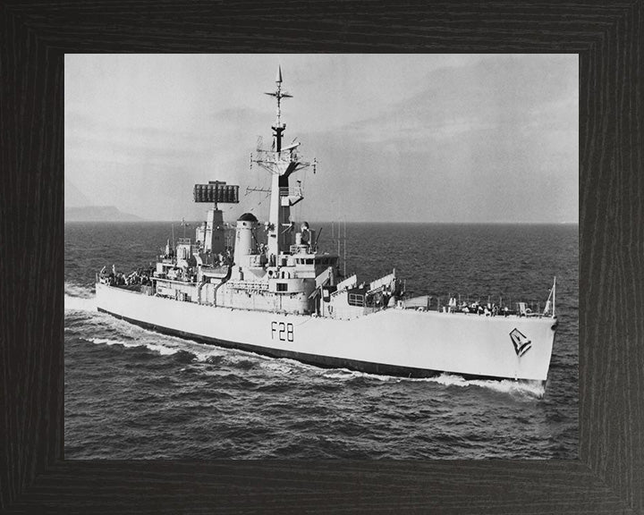 HMS Cleopatra F28 | Photo Print | Framed Print | Leander Class | Frigate | Royal Navy Hampshire Prints