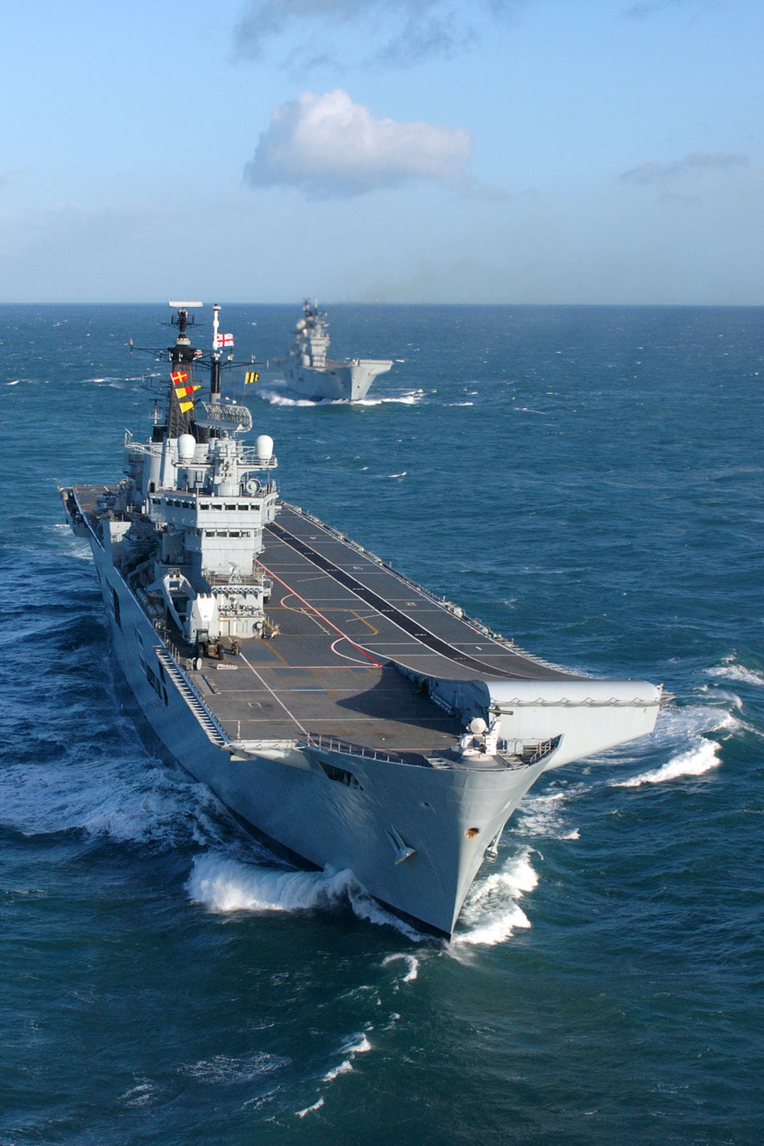 HMS Invincible R05 Royal Navy Invincible Class aircraft carrier Photo Print or Framed Print - Hampshire Prints