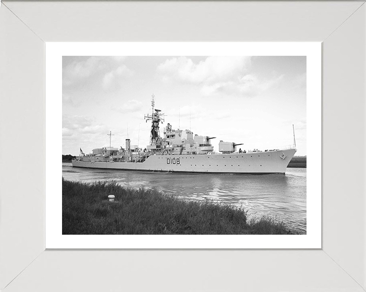 HMS Dainty D108 | Photo Print | Framed Print | Daring Class | Destroyer | Royal Navy Hampshire Prints