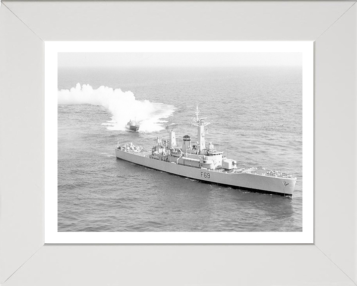 HMS Bacchante F69 | Photo Print | Framed Print | Leander Class | Frigate | Royal Navy Hampshire Prints