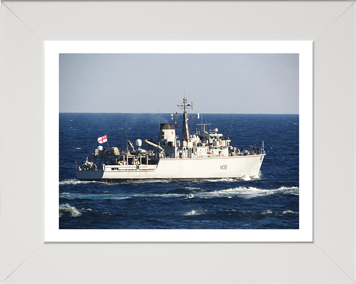 HMS Atherstone M38 Royal Navy Hunt class mine countermeasures vessel Photo Print or Framed Print - Hampshire Prints