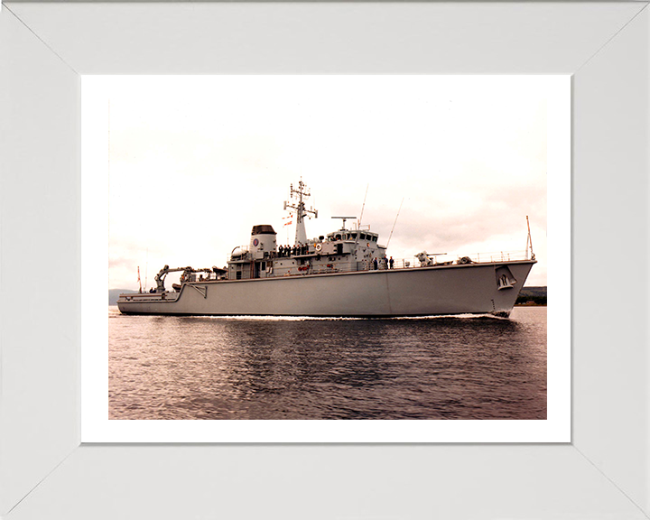 HMS Brecon M29 Royal Navy Hunt class mine countermeasures vessel Photo Print or Framed Print - Hampshire Prints