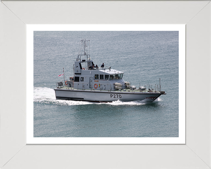 HMS Biter P270 Royal Navy Archer class P2000 patrol vessel Photo Print or Framed Print - Hampshire Prints