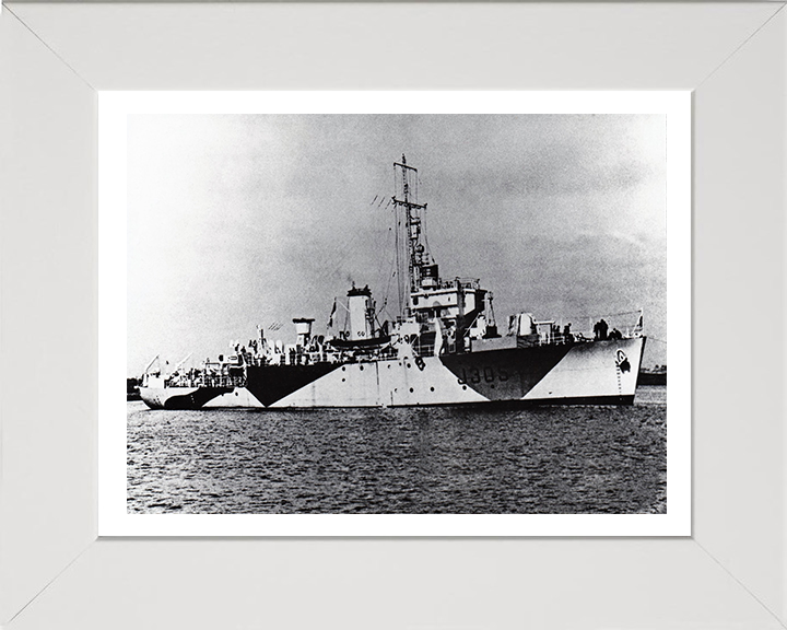 HMS Brave J305 Royal Navy Algerine class minesweeper Photo Print or Framed Print - Hampshire Prints