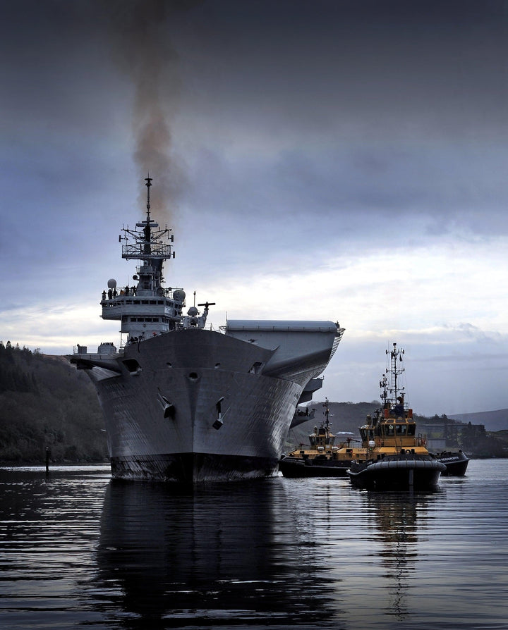 HMS Illustrious R06 Royal Navy Invincible class Aircraft Carrier Photo Print or Framed Print - Hampshire Prints