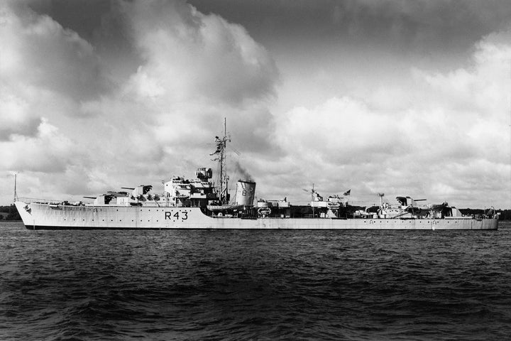HMS Comus R43 Royal Navy C class destroyer Photo Print or Framed Print - Hampshire Prints