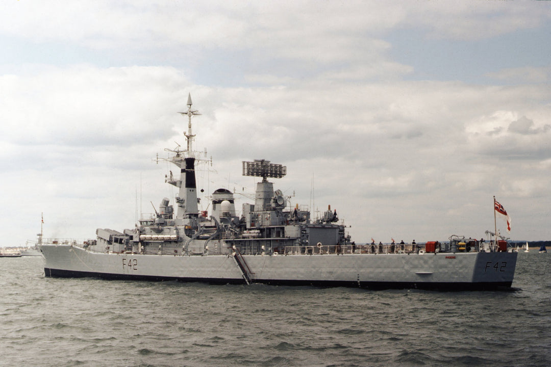 HMS Phoebe F42 | Photo Print | Framed Print | Leander Class | Frigate | Royal Navy Hampshire Prints