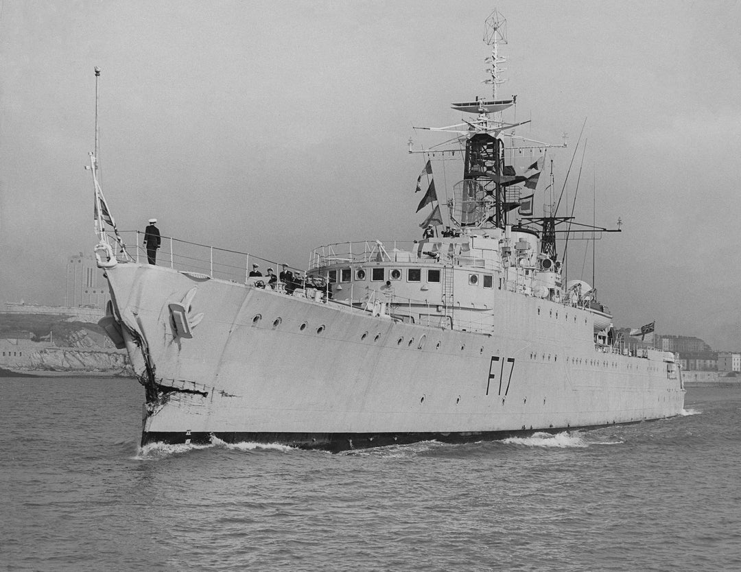 HMS Ulysses F17 | Photo Print | Framed Print | Poster | Type 15 | Frigate | Royal Navy Hampshire Prints