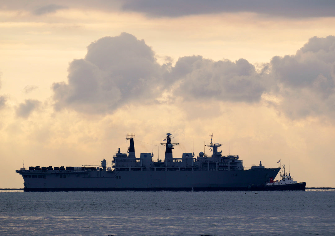 HMS Albion L14 Royal Navy Albion Class amphibious ship Photo Print or Framed Print - Hampshire Prints