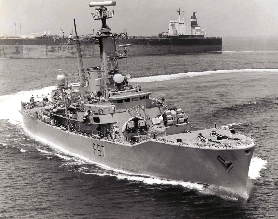 HMS Andromeda F57 Royal Navy Leander class frigate Photo Print or Framed Print - Hampshire Prints