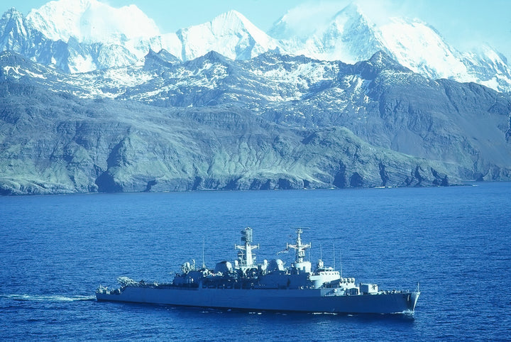 HMS Antrim D18 Royal Navy County class destroyer Photo Print or Framed Print - Hampshire Prints