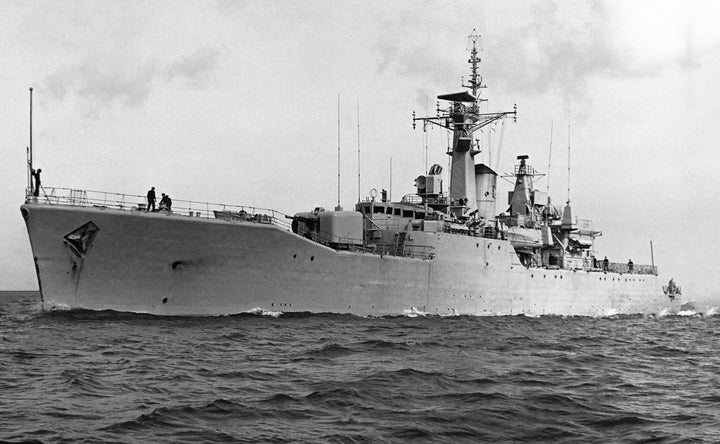HMS Berwick F115 | Photo Print | Framed Print | Rothesay Class | Frigate | Royal Navy Hampshire Prints