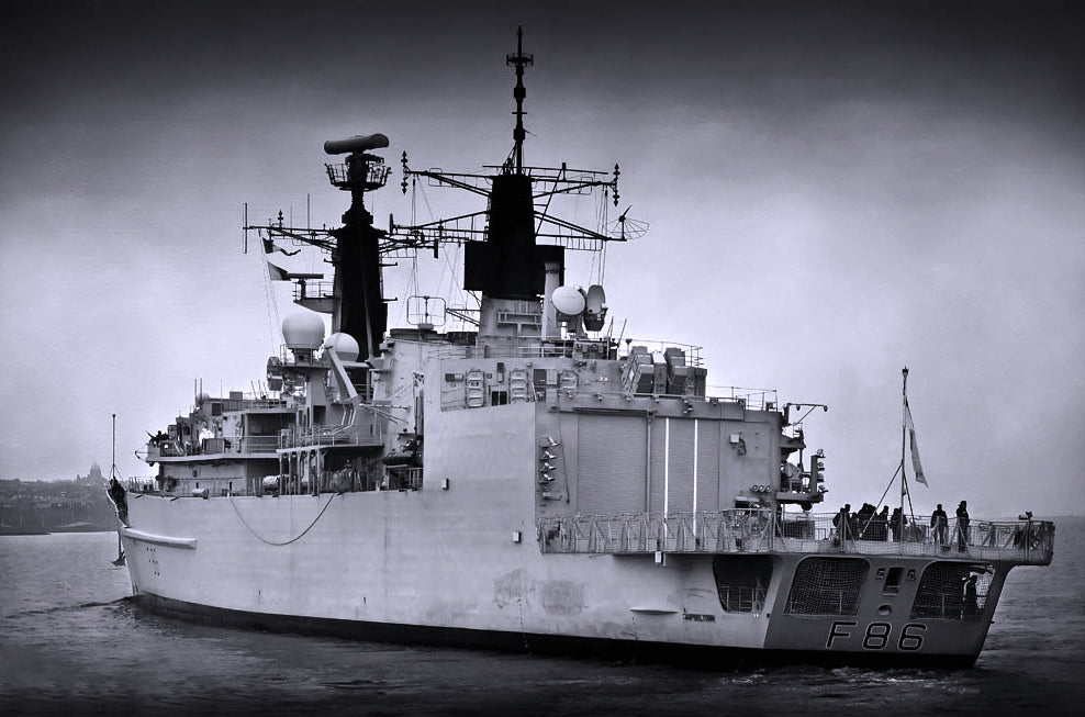 HMS Campbeltown F86 Royal Navy Type 22 Frigate Photo Print or Framed Photo Print - Hampshire Prints