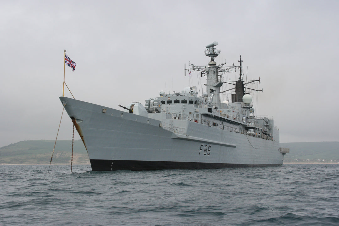 HMS Campbeltown F86 Royal Navy Type 22 Frigate Photo Print or Framed Photo Print - Hampshire Prints