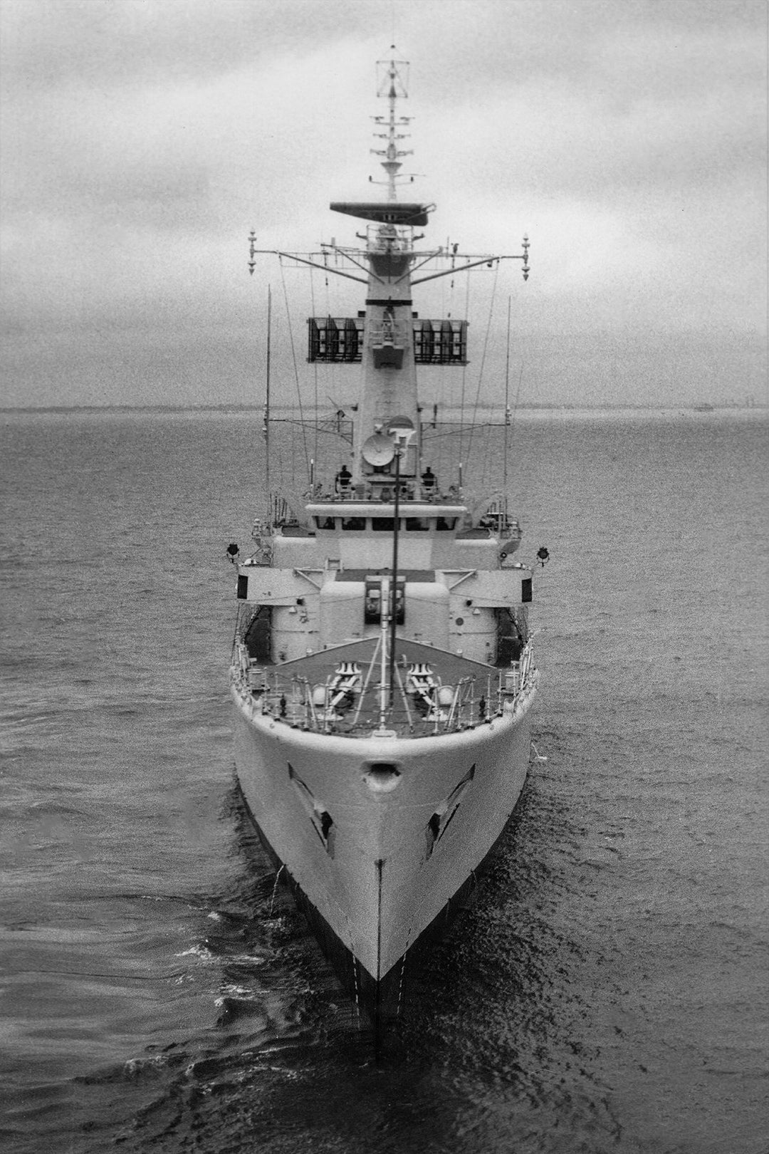HMS Dido F104 | Photo Print | Framed Print | Leander Class | Frigate | Royal Navy Hampshire Prints
