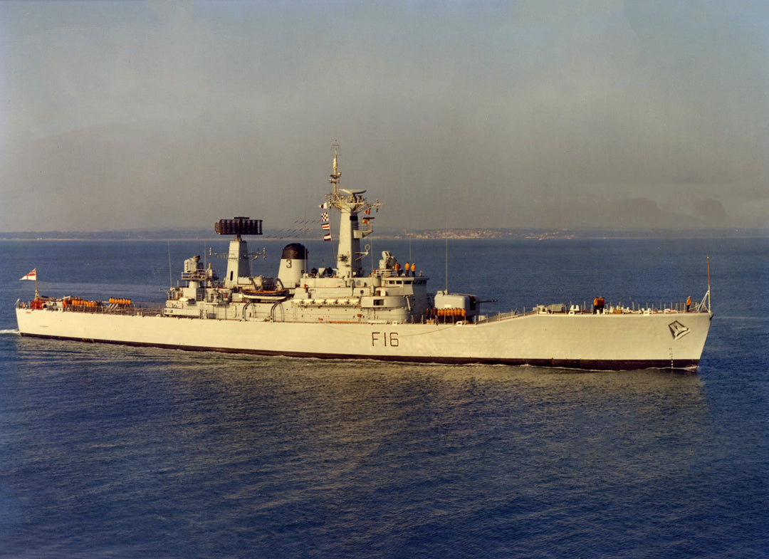 HMS Diomede F16 | Photo Print | Framed Print | Leander Class | Frigate | Royal Navy Hampshire Prints