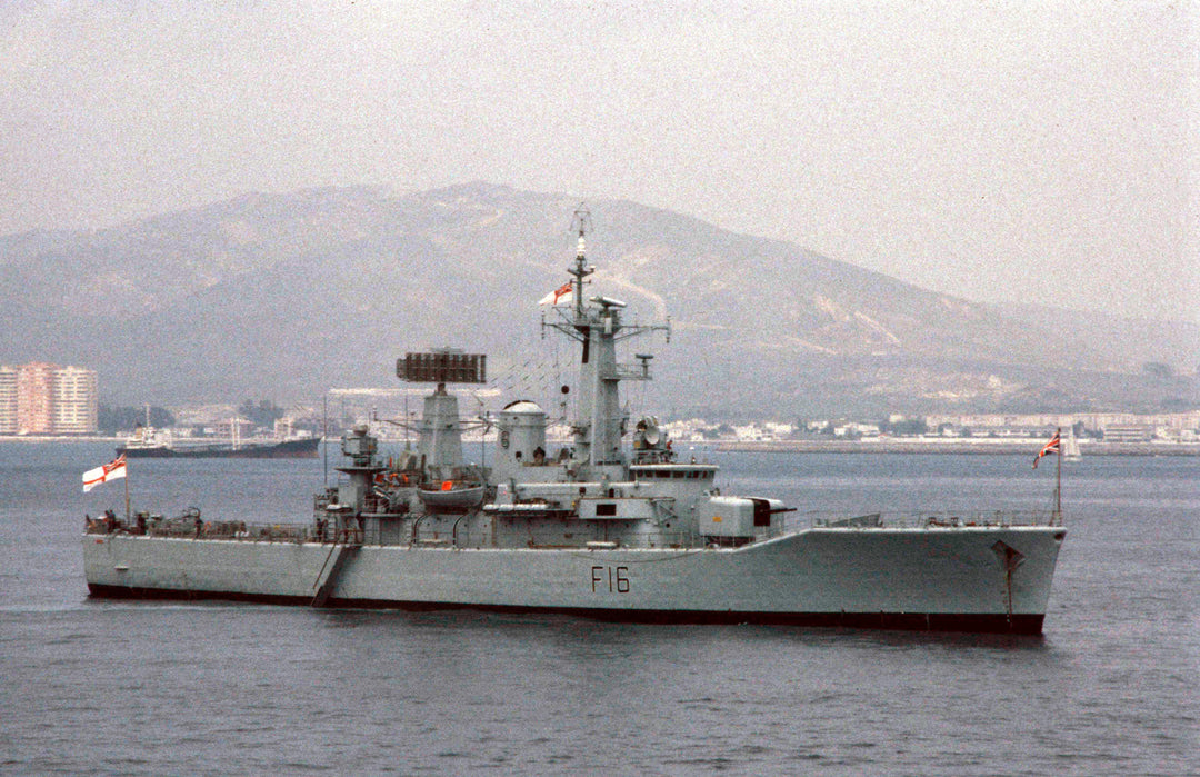 HMS Diomede F16 | Photo Print | Framed Print | Leander Class | Frigate | Royal Navy Hampshire Prints