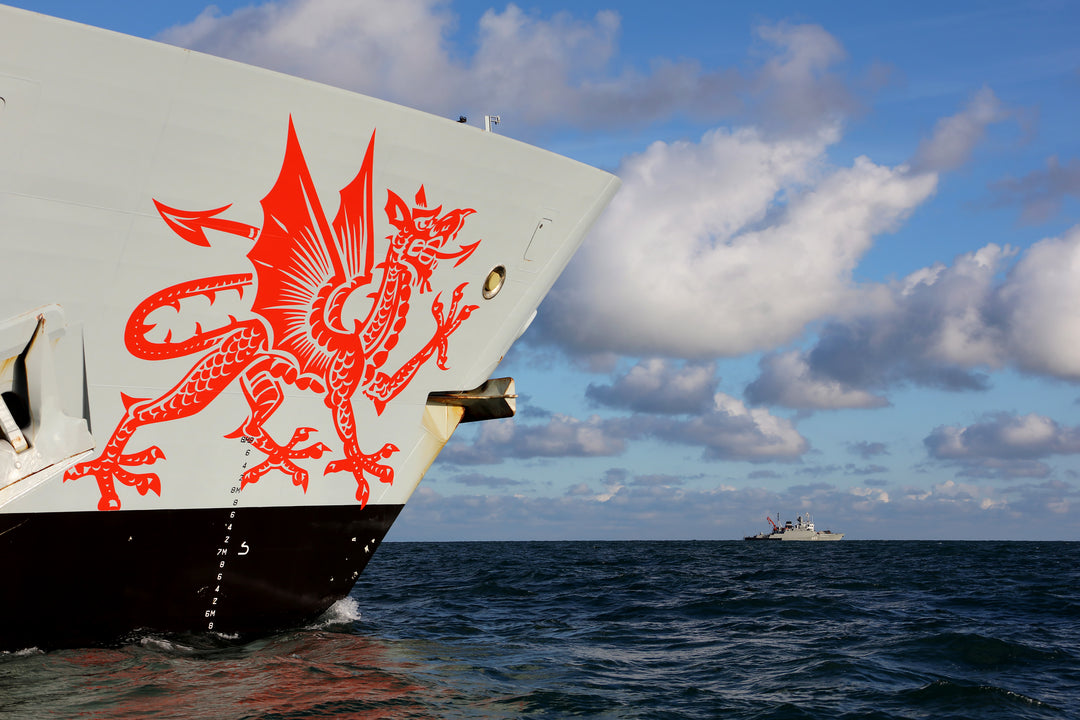HMS Dragon D35 | Photo Print | Framed Print | Poster | Type 45 | Destroyer | Royal Navy Hampshire Prints