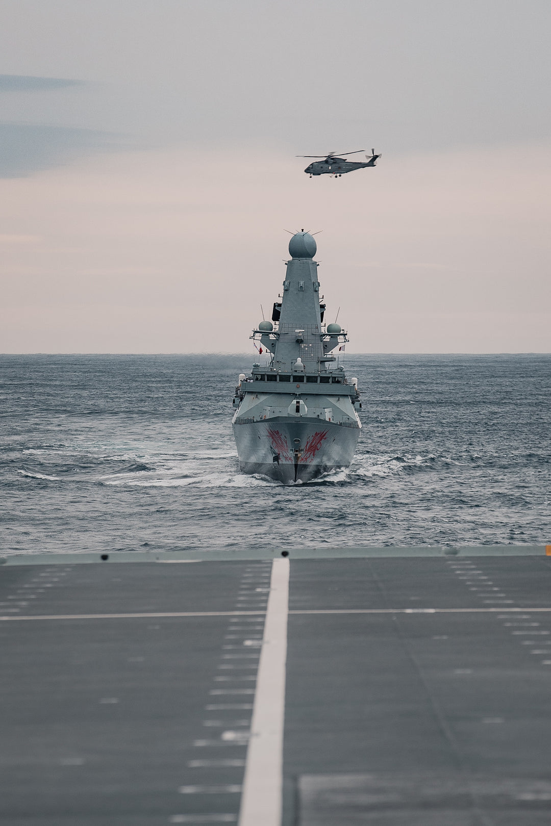 HMS Dragon D35 Royal Navy Type 45 Destroyer Photo Print or Framed Print - Hampshire Prints