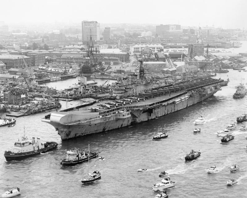 HMS Hermes R12 Royal Navy Centaur class Aircraft carrier Photo Print or Framed Print - Hampshire Prints