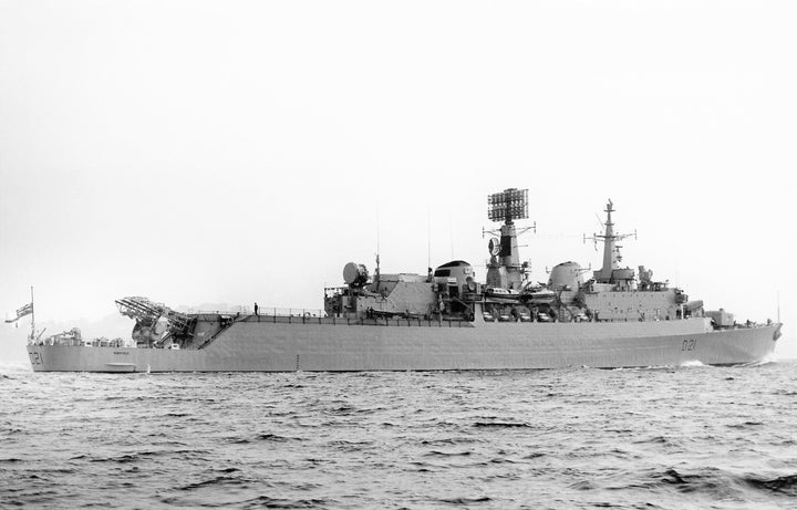 HMS Norfolk D21 | Photo Print | Framed Print | County Class | Destroyer | Royal Navy Hampshire Prints