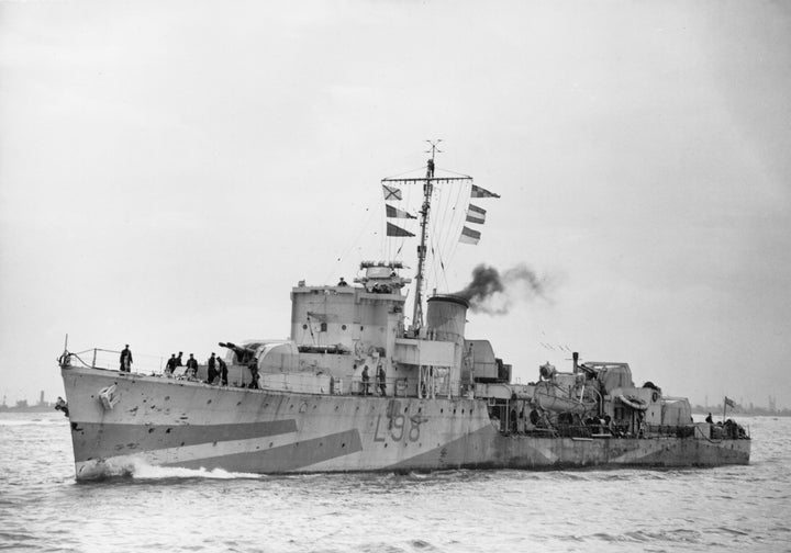 HMS Oakley L98 Royal Navy Hunt class destroyer Photo Print or Framed Print - Hampshire Prints