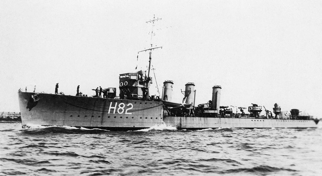 HMS Restless H82 | Photo Print | Framed Print | Poster | R Class | Destroyer | Royal Navy Hampshire Prints
