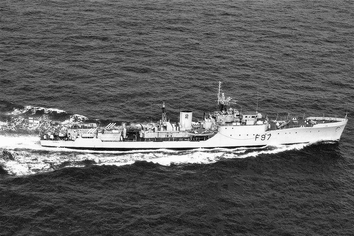 HMS Russell F97 Royal Navy Blackwood class frigate Photo Print or Framed Print - Hampshire Prints