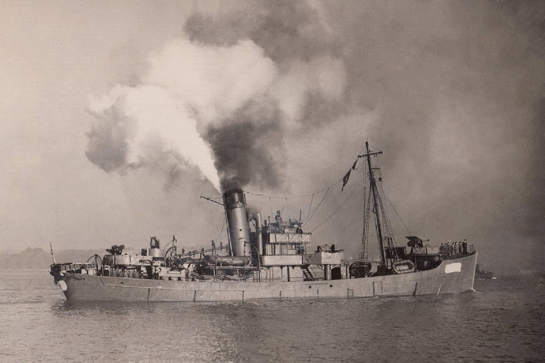 HMS Turquoise | Photo Print | Framed Print | T45 | Trawler | Royal Navy Hampshire Prints