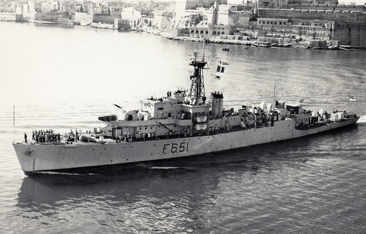 HMS Veryan Bay K651 | Photo Print | Framed Print | Bay Class | Frigate | Royal Navy Hampshire Prints