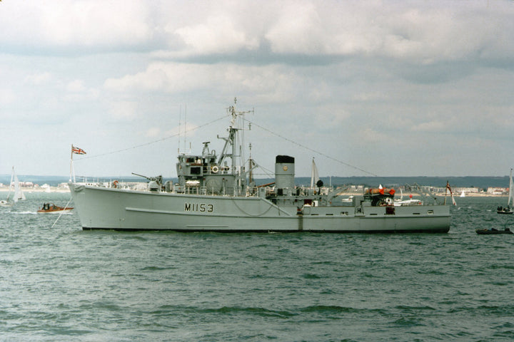 HMS Kedleston M1153 | Photo Print | Framed Print | Ton Class | Minesweeper | Royal Navy Hampshire Prints
