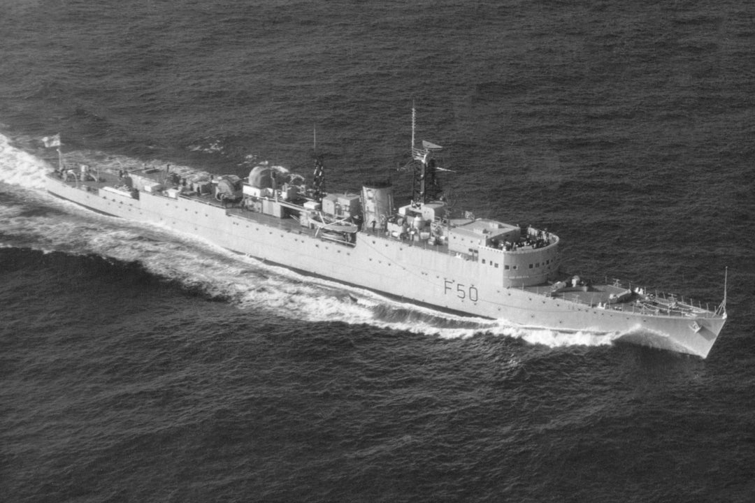 HMS Venus F50 (R50) | Photo Print | Framed Print | Poster | Type 15 | Frigate | Royal Navy Hampshire Prints