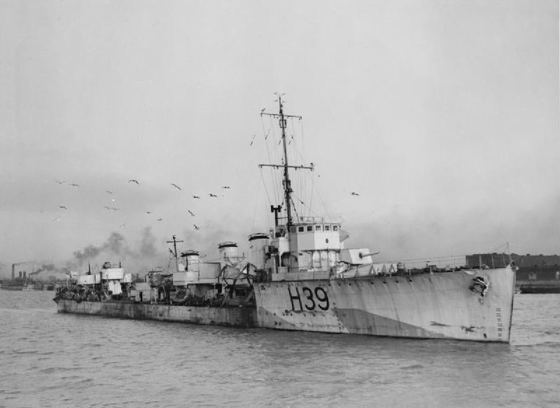 HMS Skate (1917) Royal Navy R class destroyer Photo Print or Framed Print - Hampshire Prints
