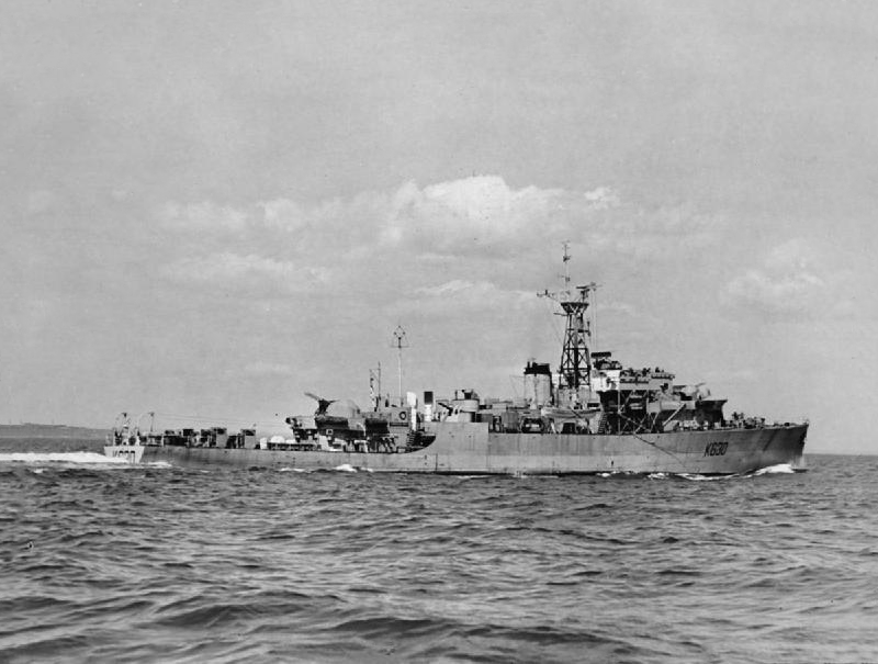 HMS Cardigan Bay | Photo Print | Framed Print | Poster | Bay Class | Frigate | Royal Navy Hampshire Prints