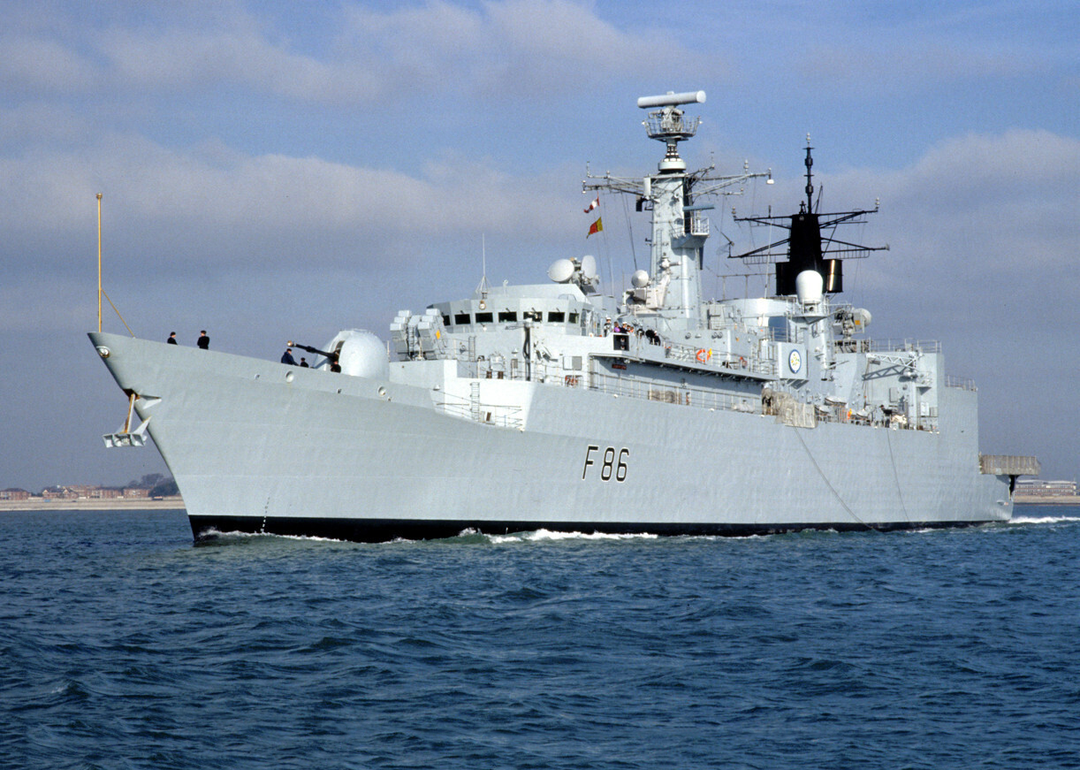 HMS Campbeltown F86 | Photo Print | Framed Print | Type 22 | Frigate | Royal Navy Hampshire Prints