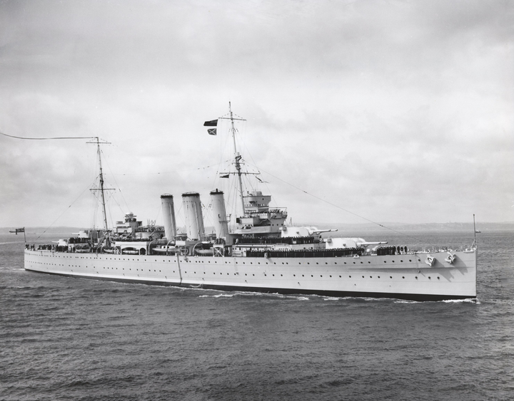 HMS Cornwall (56) Royal Navy County class heavy cruiser Photo Print or Framed Print - Hampshire Prints